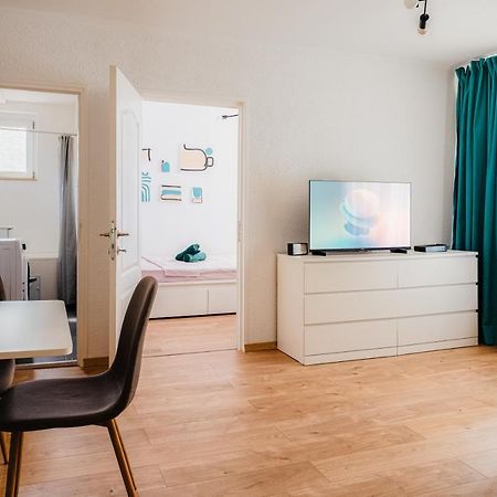 בוקרשט Cozy Apartment Ultracentral Universitate Square מראה חיצוני תמונה