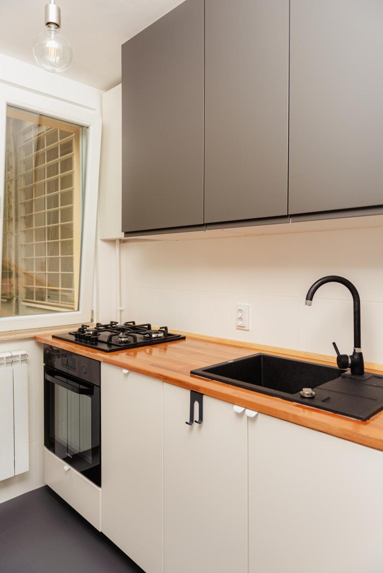 בוקרשט Cozy Apartment Ultracentral Universitate Square מראה חיצוני תמונה